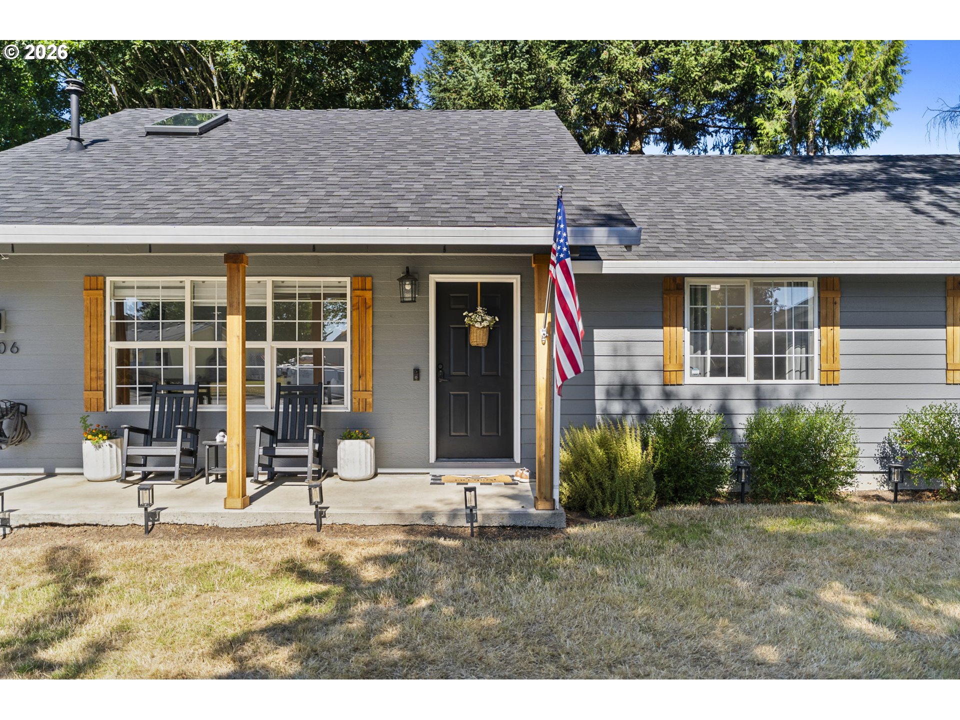 306 SW 16TH CIR, Battle Ground, WA 98604, photo 4 of 42