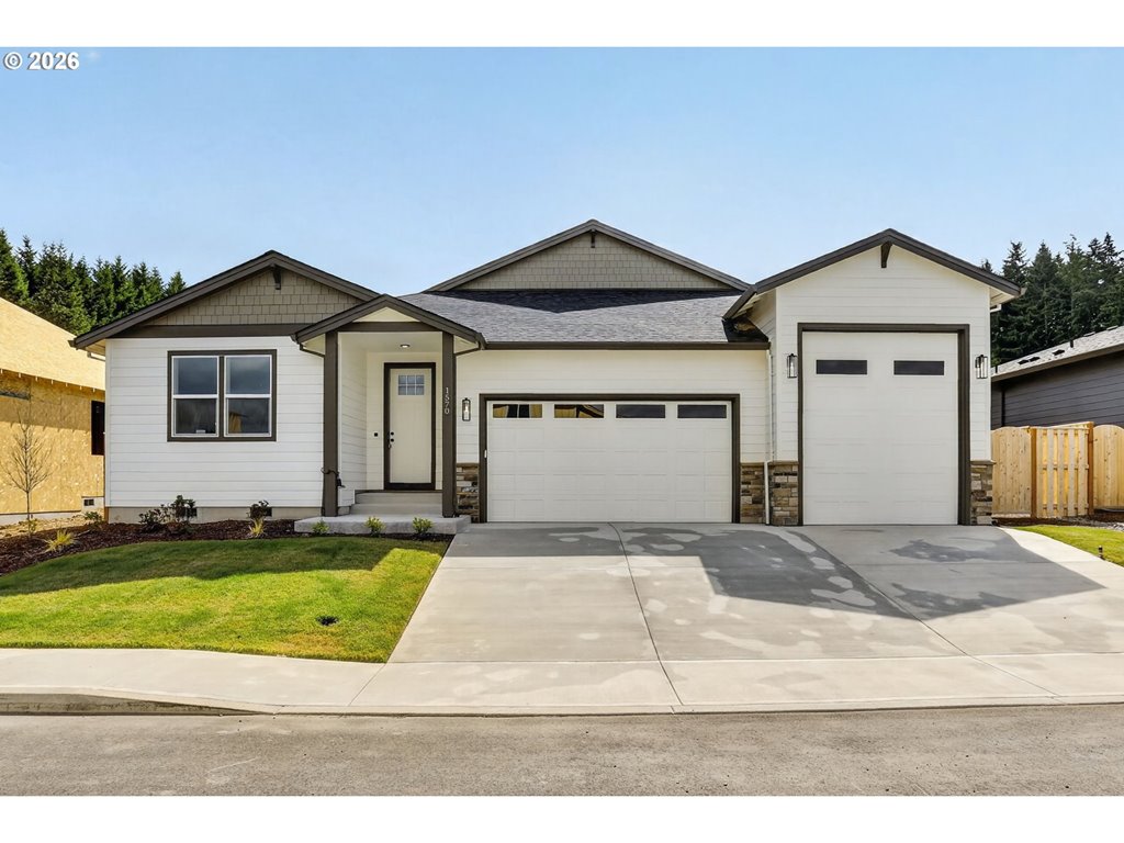 1570 NE Wiley LN Unit 12