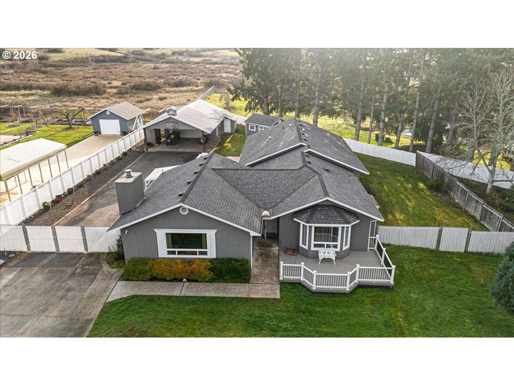 369 Upper Camp Loop Rd