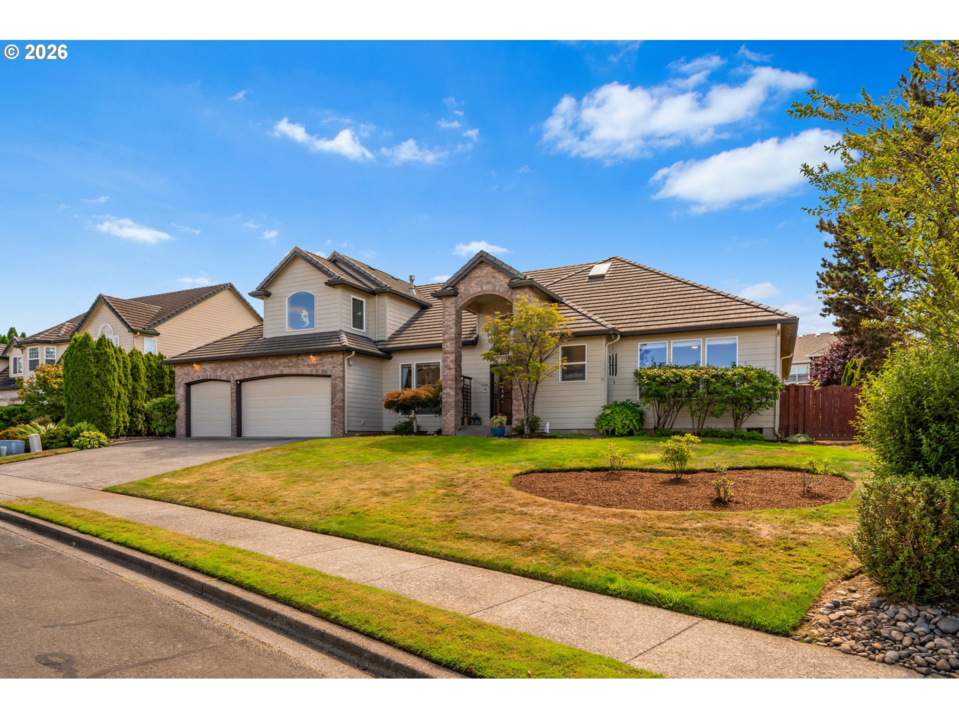 2524 NW 25TH AVE, Camas, WA 98607, photo 3 of 42