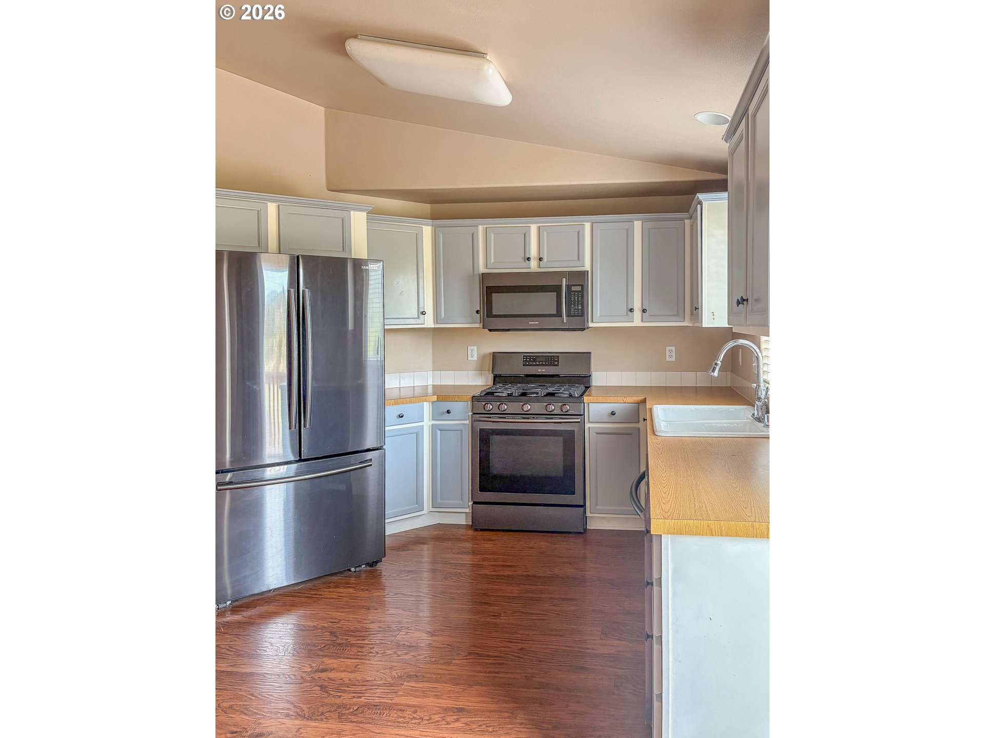 185 SE LEBLEU LN, Winston, OR 97496, photo 6 of 21