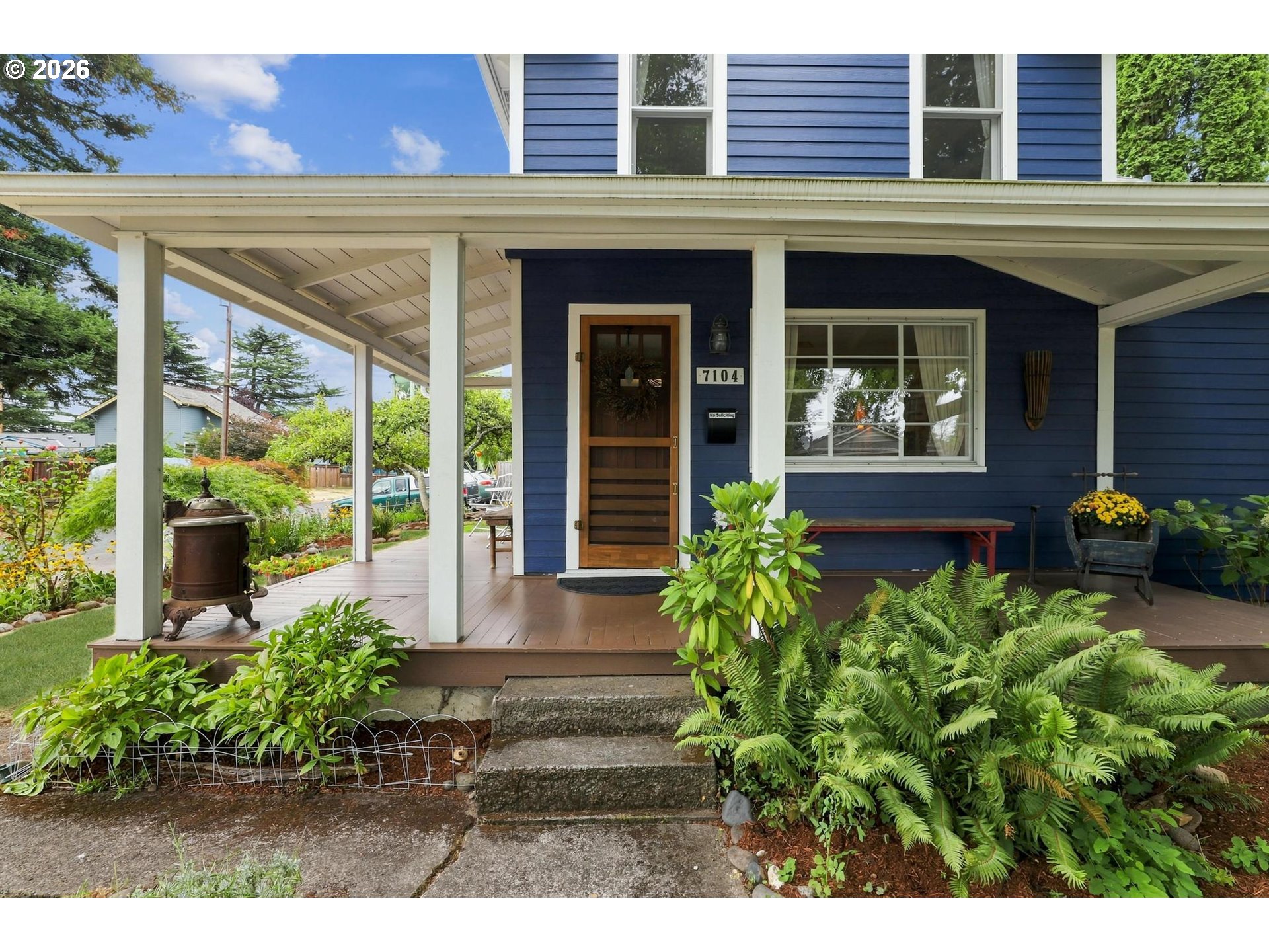 7104 N PRINCETON ST, Portland, OR 97203, photo 4 of 43