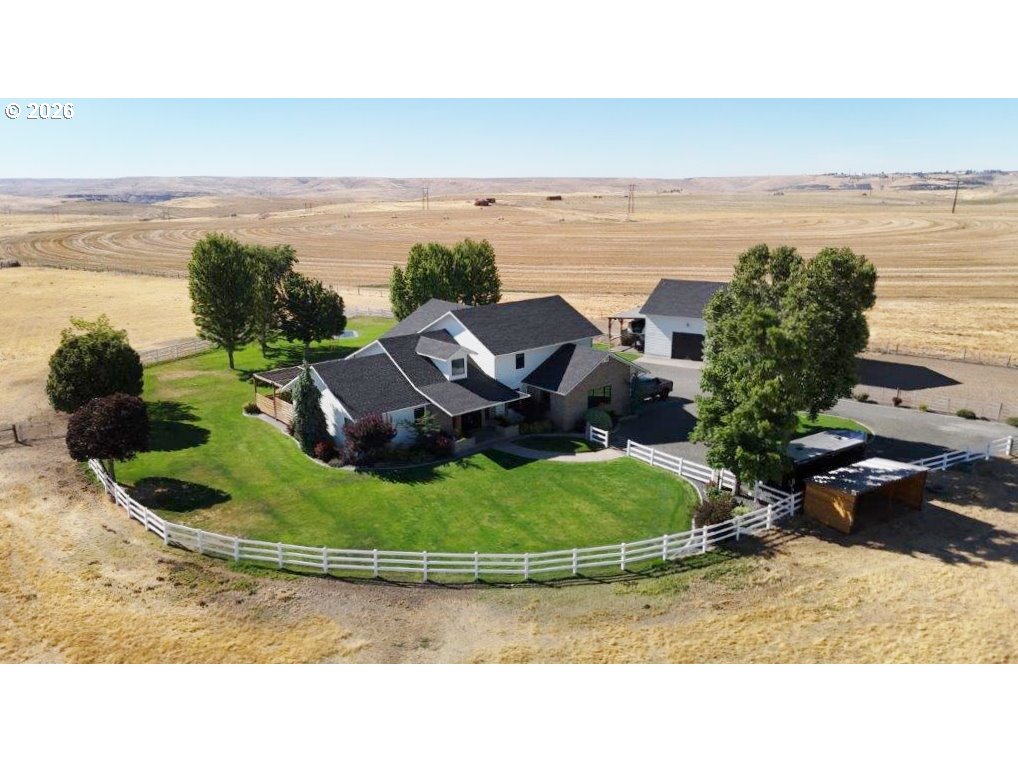 72166 WESTFIELD BLVD, Pendleton, OR 97801, photo 2 of 48