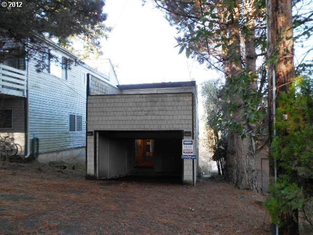 4217 SW Stephenson St