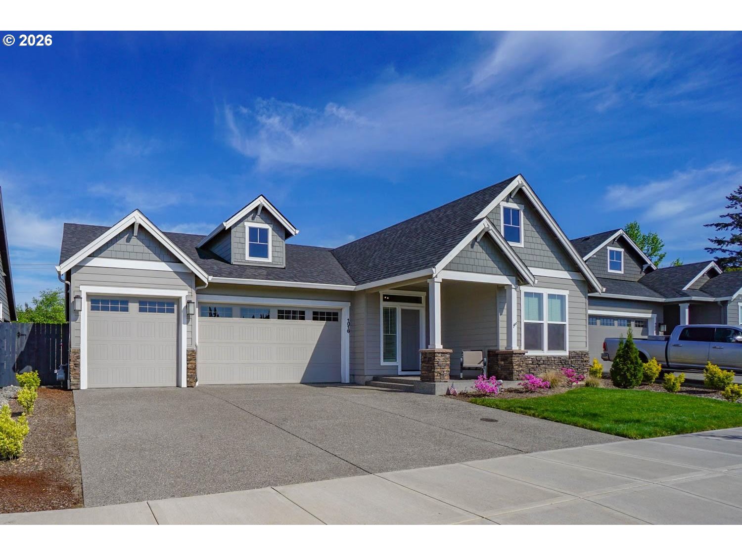 1016 N 44TH PL, Ridgefield, WA 98642, photo 3 of 44
