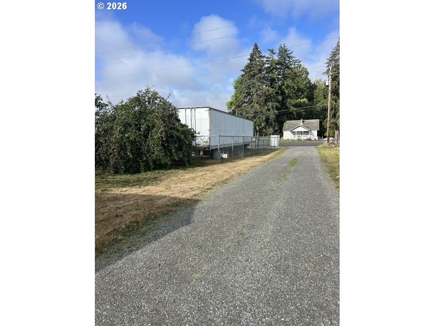 21707 NE 10TH AVE, Ridgefield, WA 98642, photo 7 of 9