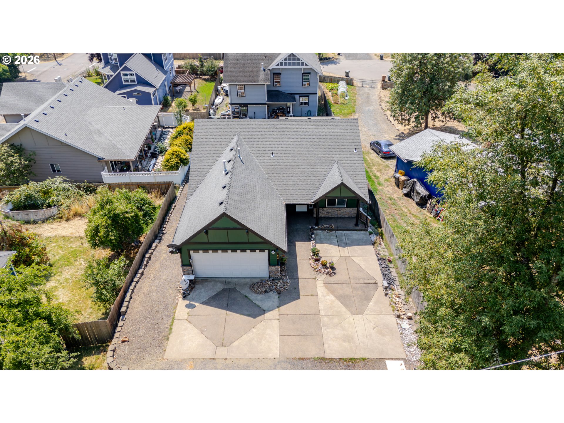 440 SPAULDING AVE, Brownsville, OR 97327, photo 3 of 41