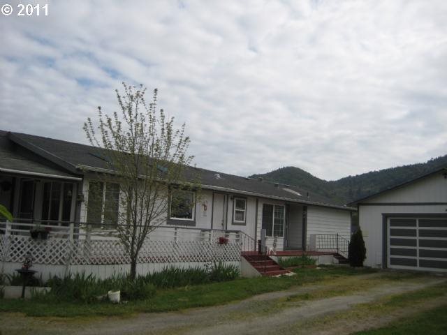 672 Bills Rd