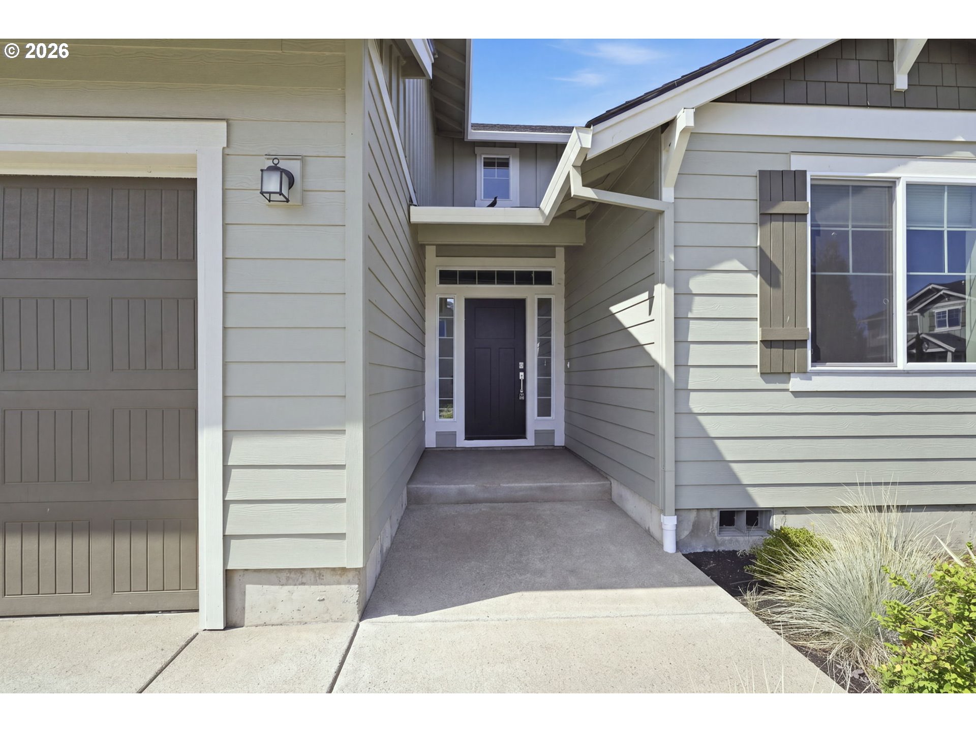 1497 GLADIOLA DR, Junction City, OR 97448, photo 3 of 46