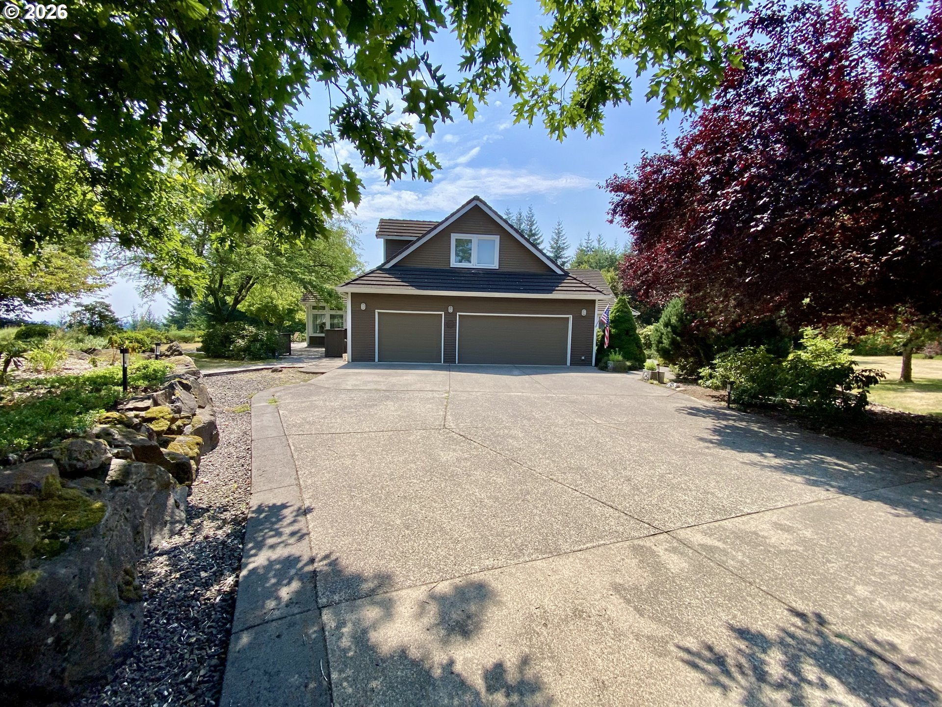 22709 NE 123RD CIR, Brush Prairie, WA 98606, photo 3 of 36