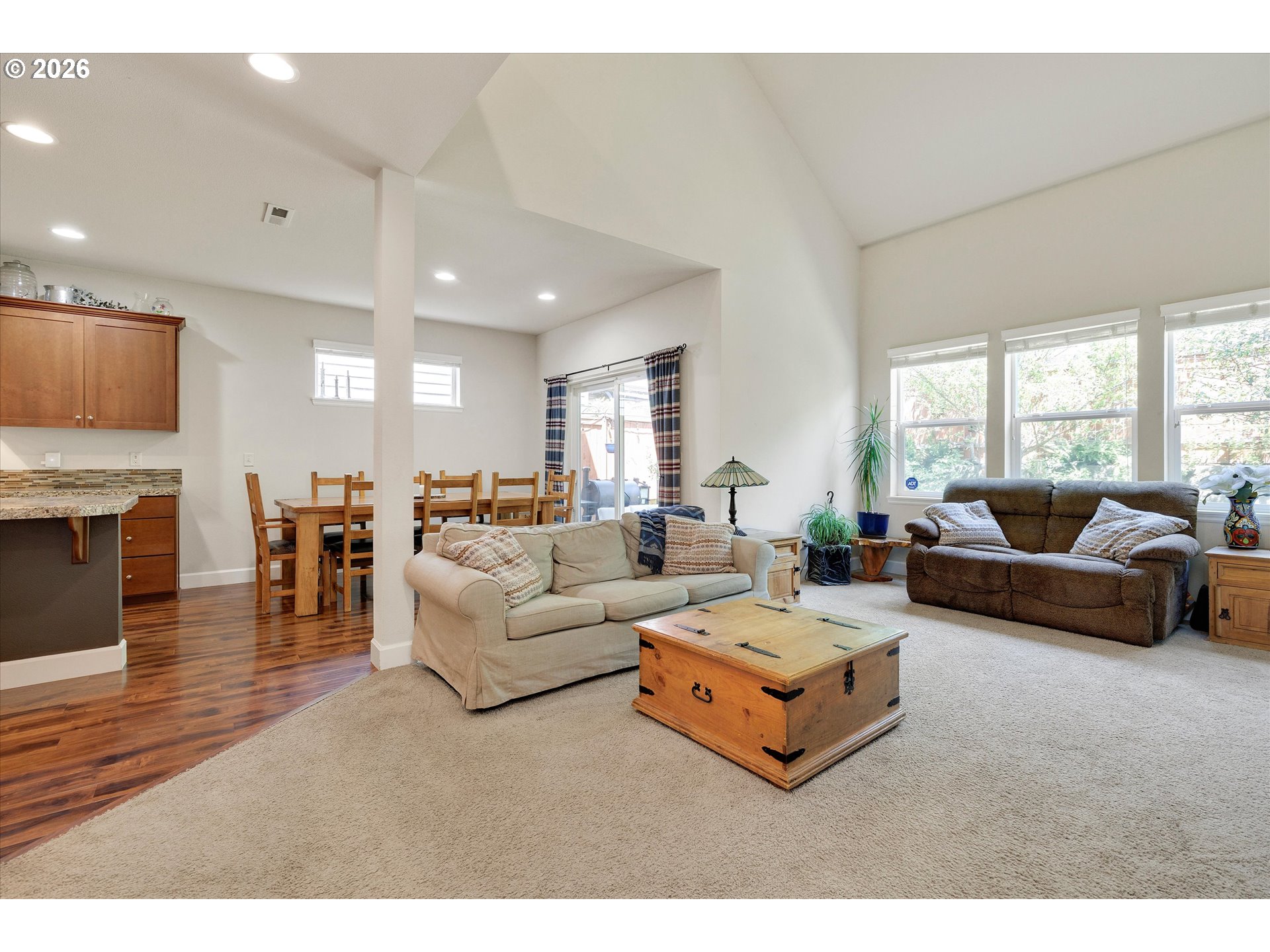13660 SE TARALON DR, Happy Valley, OR 97015, photo 5 of 48