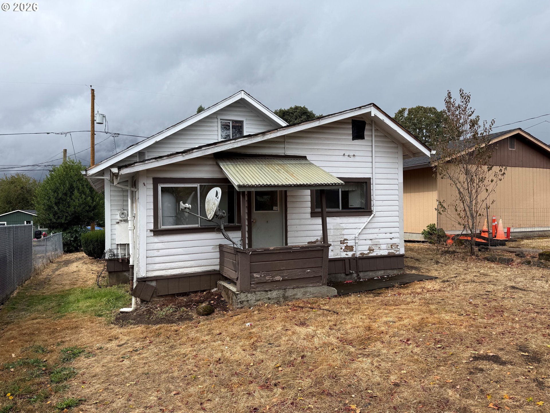 242 S 16TH ST, St. Helens, OR 97051, photo 2 of 6