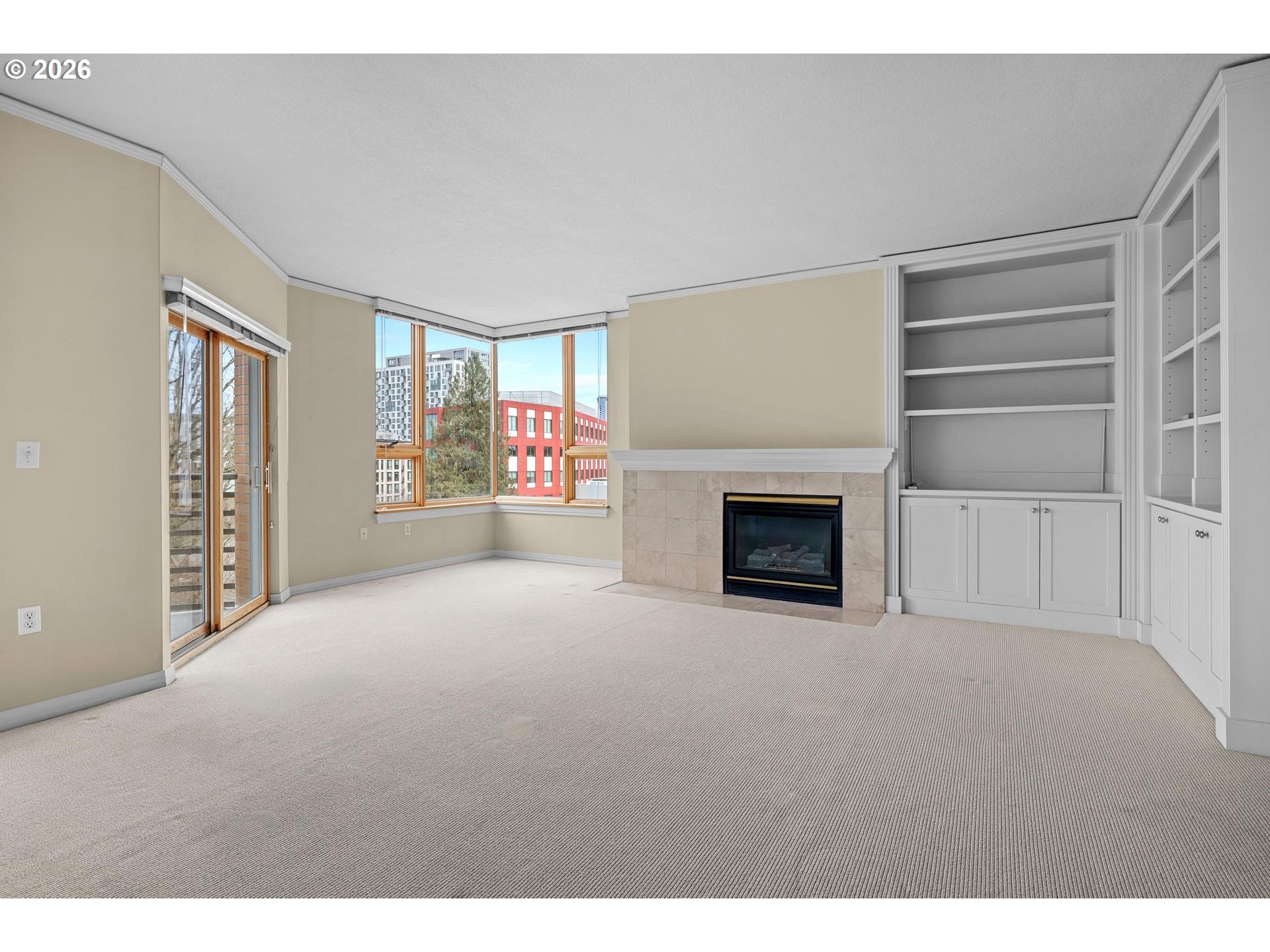 1132 SW 19TH AVE 411, Portland, OR 97205, photo 3 of 36