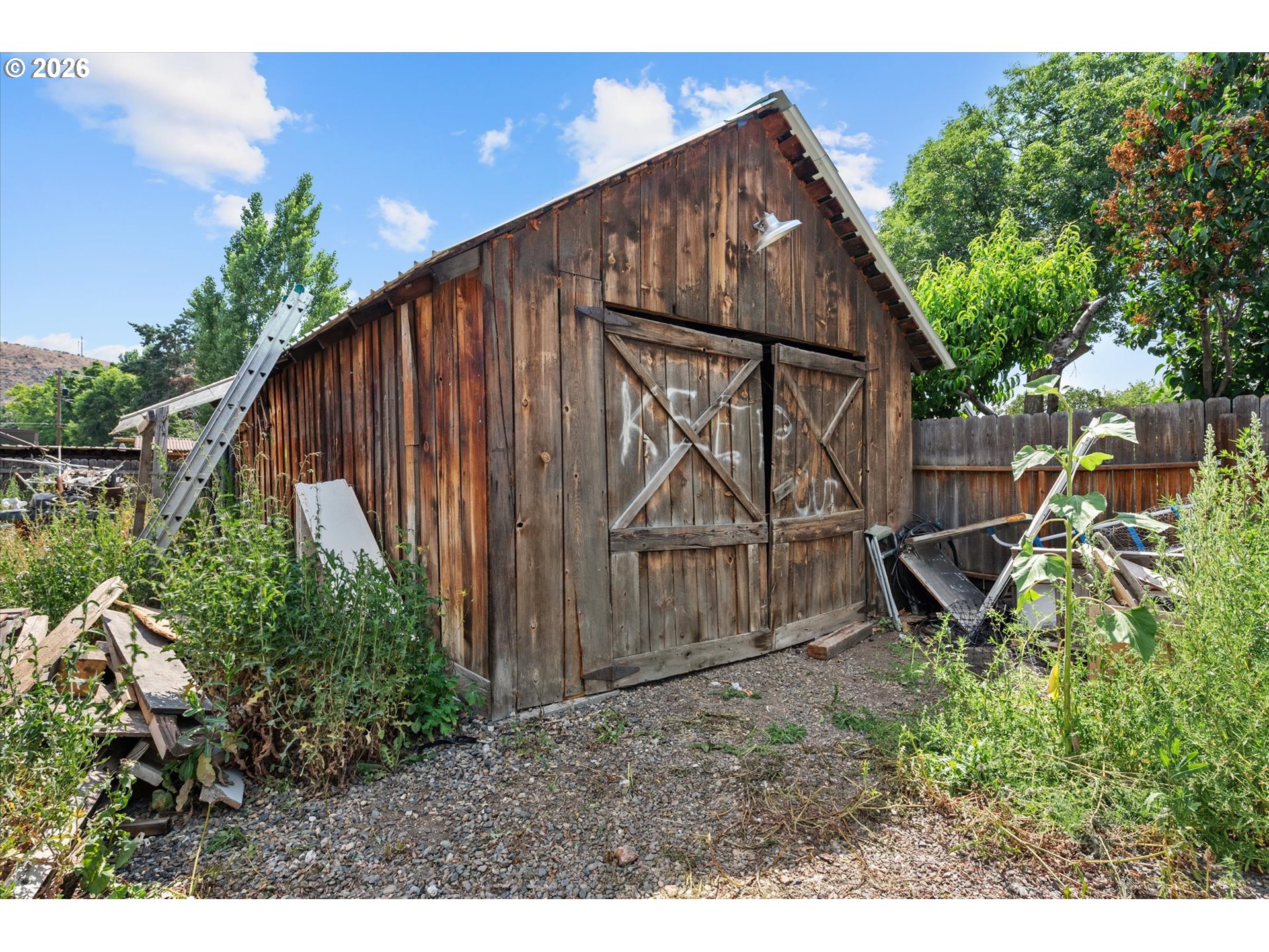 1829 CHESTNUT ST, Baker City, OR 97814, photo 4 of 24