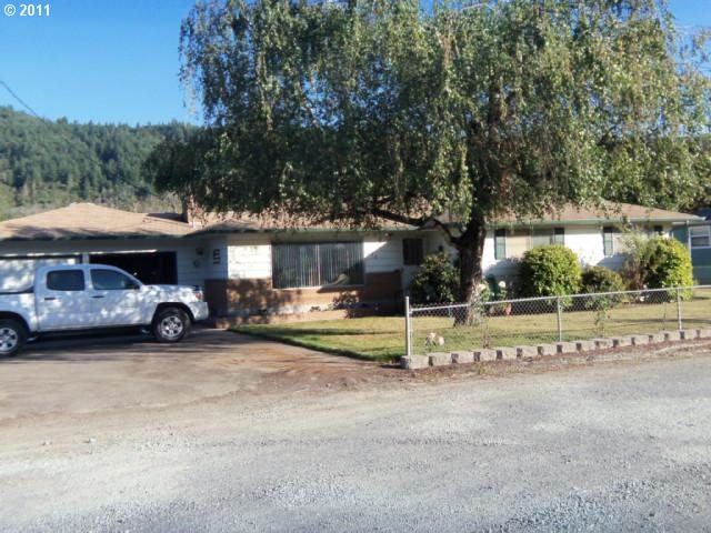 630 Irving Dr