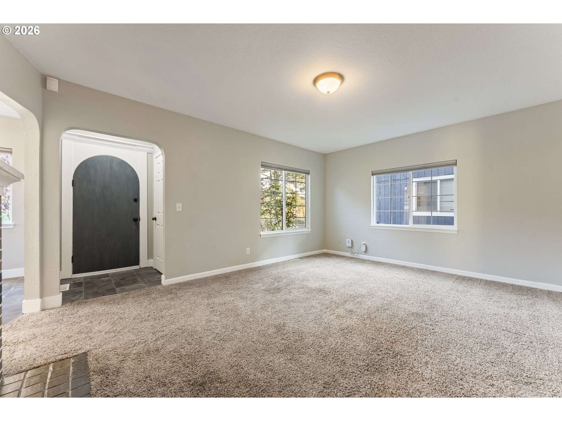 900 W 16TH ST, Vancouver, WA 98660, photo 3 of 19