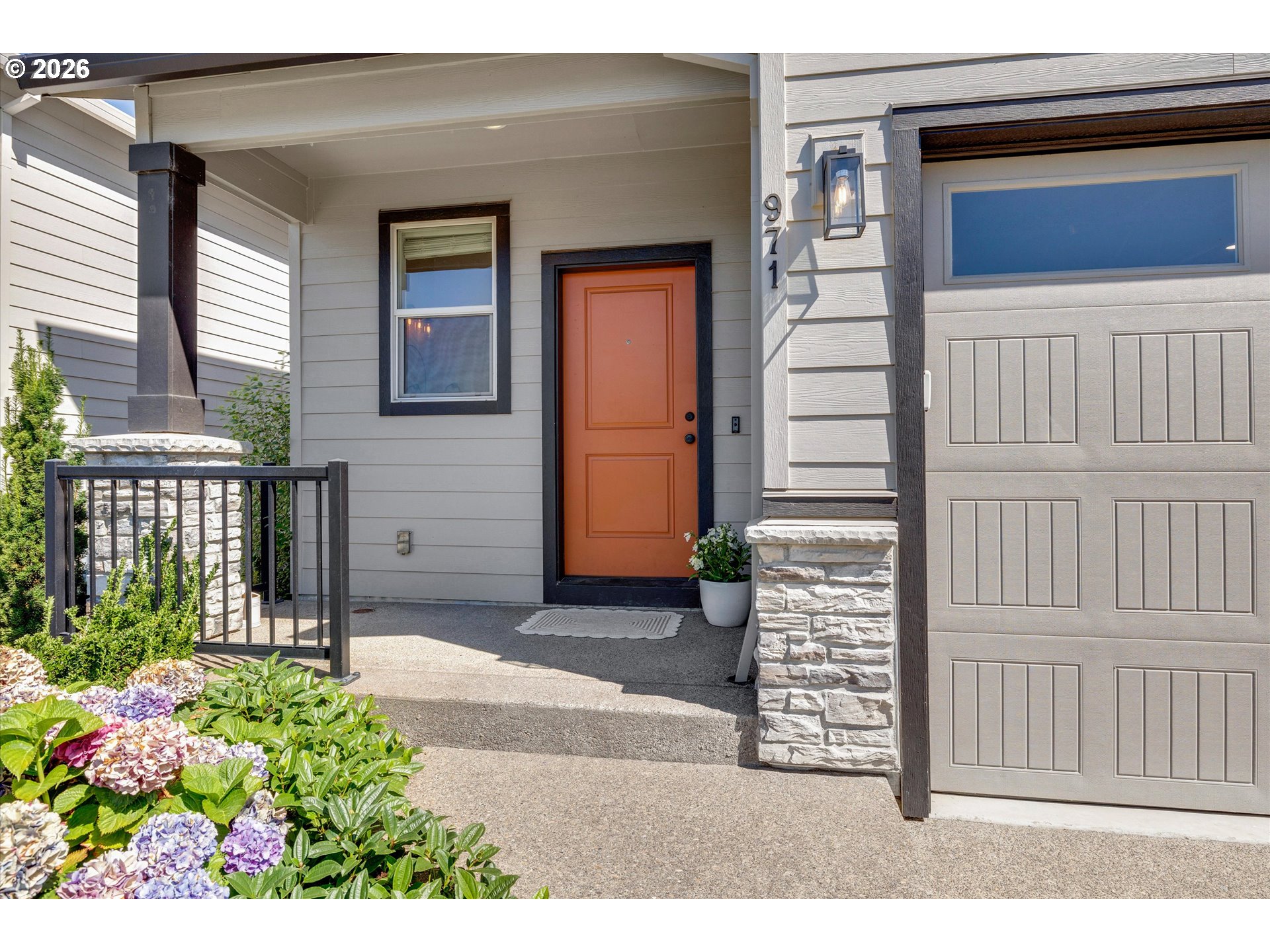 971 NE WILDWOOD DR, Estacada, OR 97023, photo 2 of 41