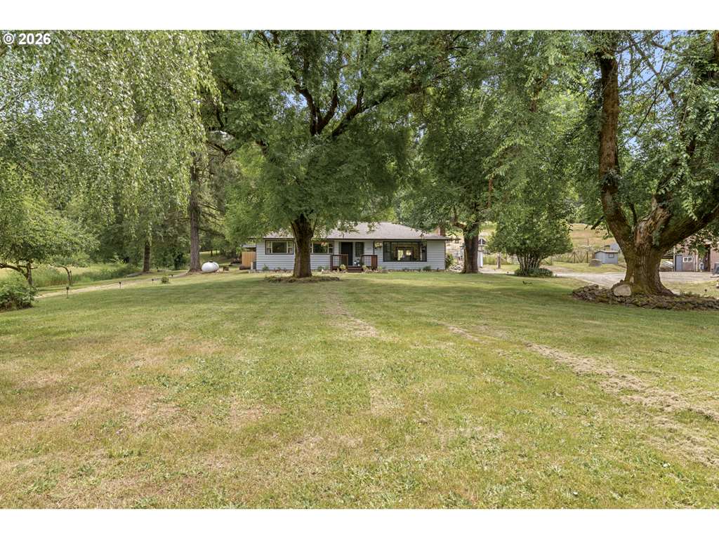 9273 SW Gopher Valley Rd