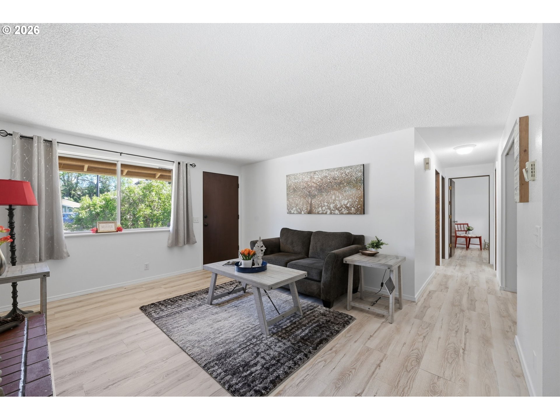 2250 W IRWIN WAY, Eugene, OR 97402, photo 6 of 48