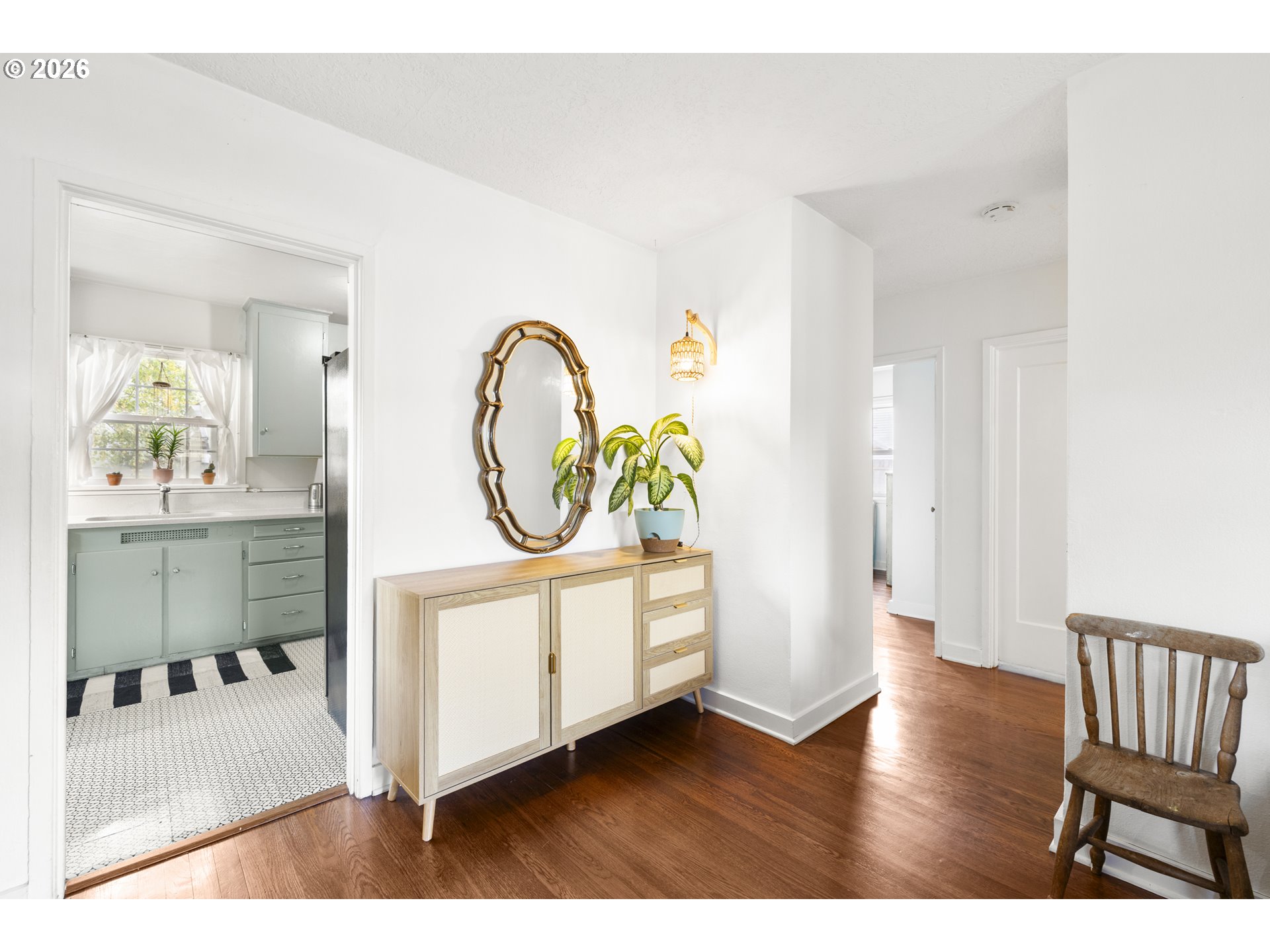 9585 N POLK AVE, Portland, OR 97203, photo 6 of 42