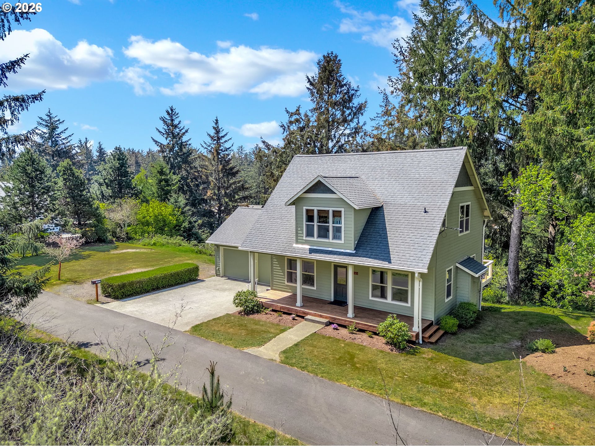 1077 SW RIDGE RD, Warrenton, OR 97146, photo 2 of 46