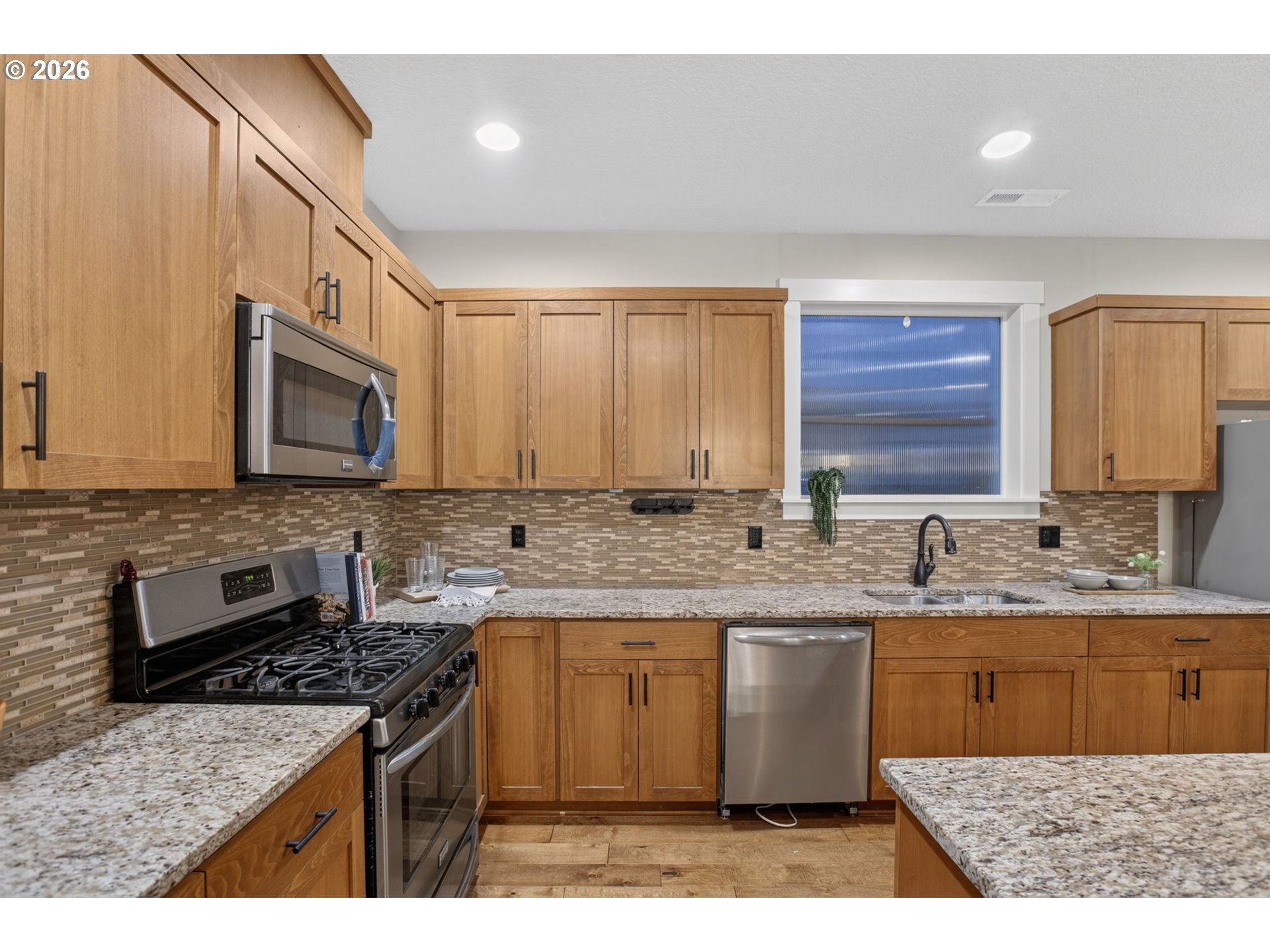 14752 NW SHACKELFORD RD, Portland, OR 97229, photo 6 of 43