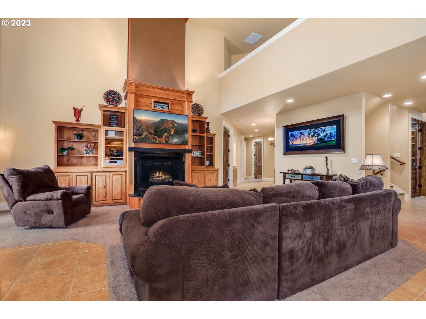 22385 SW 103RD AVE, Tualatin, OR 97062, photo 3 of 32