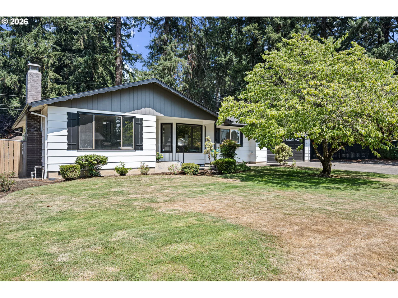 15 Kingsbury Ave