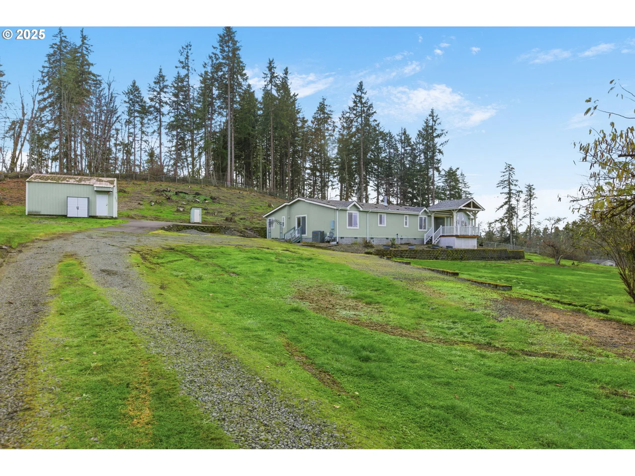 35986 ENTERPRISE RD, Creswell, OR 97426, photo 7 of 48