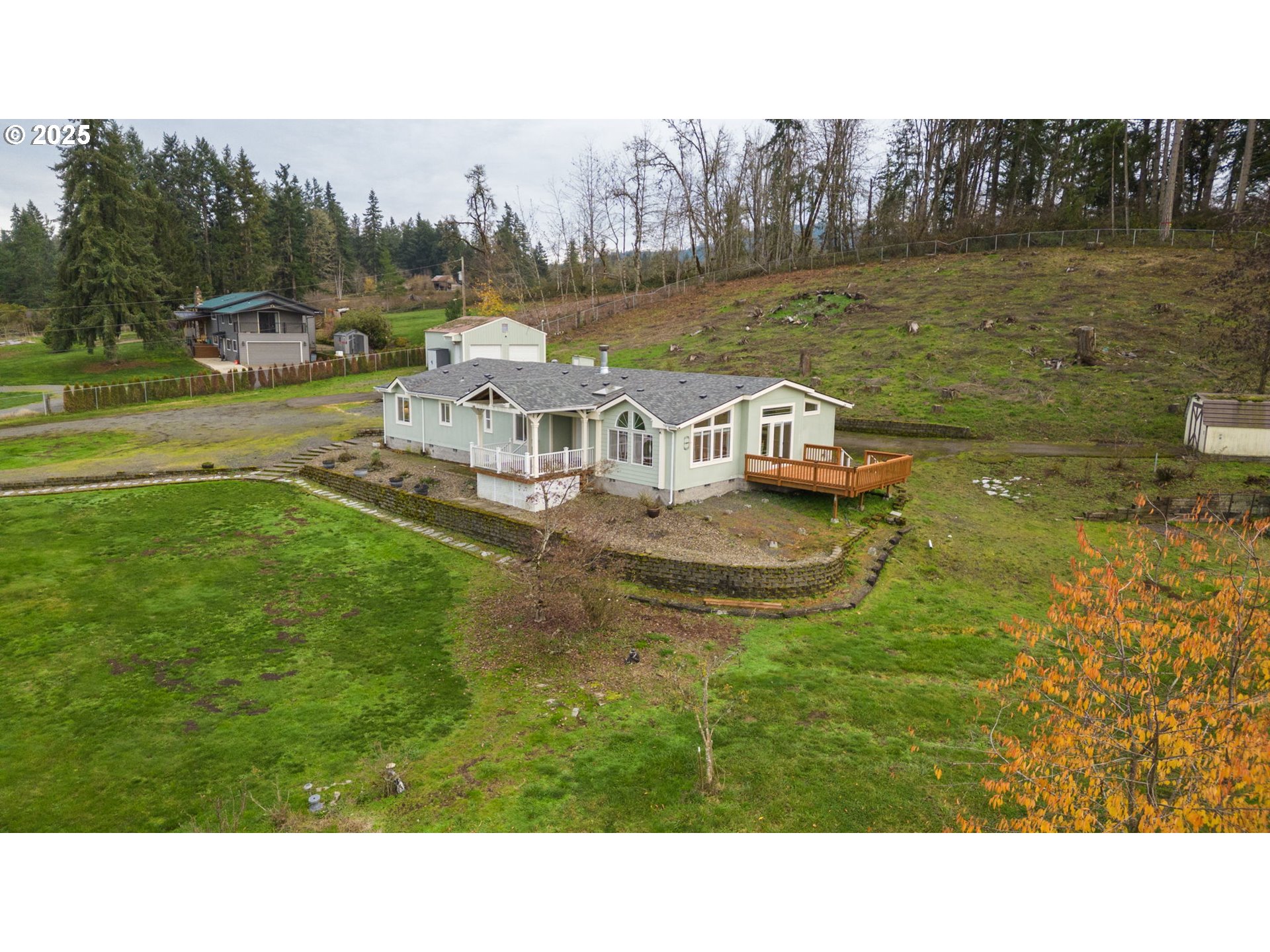 35986 ENTERPRISE RD, Creswell, OR 97426, photo 2 of 48