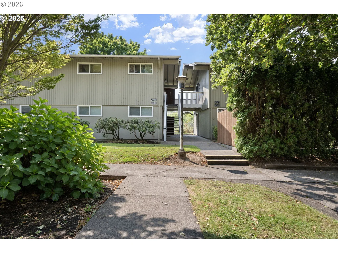 2046 W 14TH PL, Eugene, OR 97402, photo 1 of 30