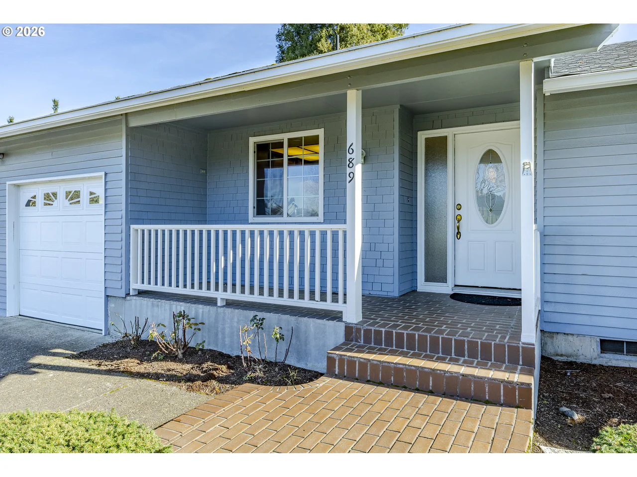 689 68TH PL, Springfield, OR 97478, photo 5 of 46