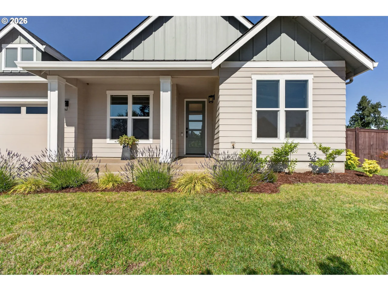 1020 S 33RD ST, Springfield, OR 97478, photo 4 of 48