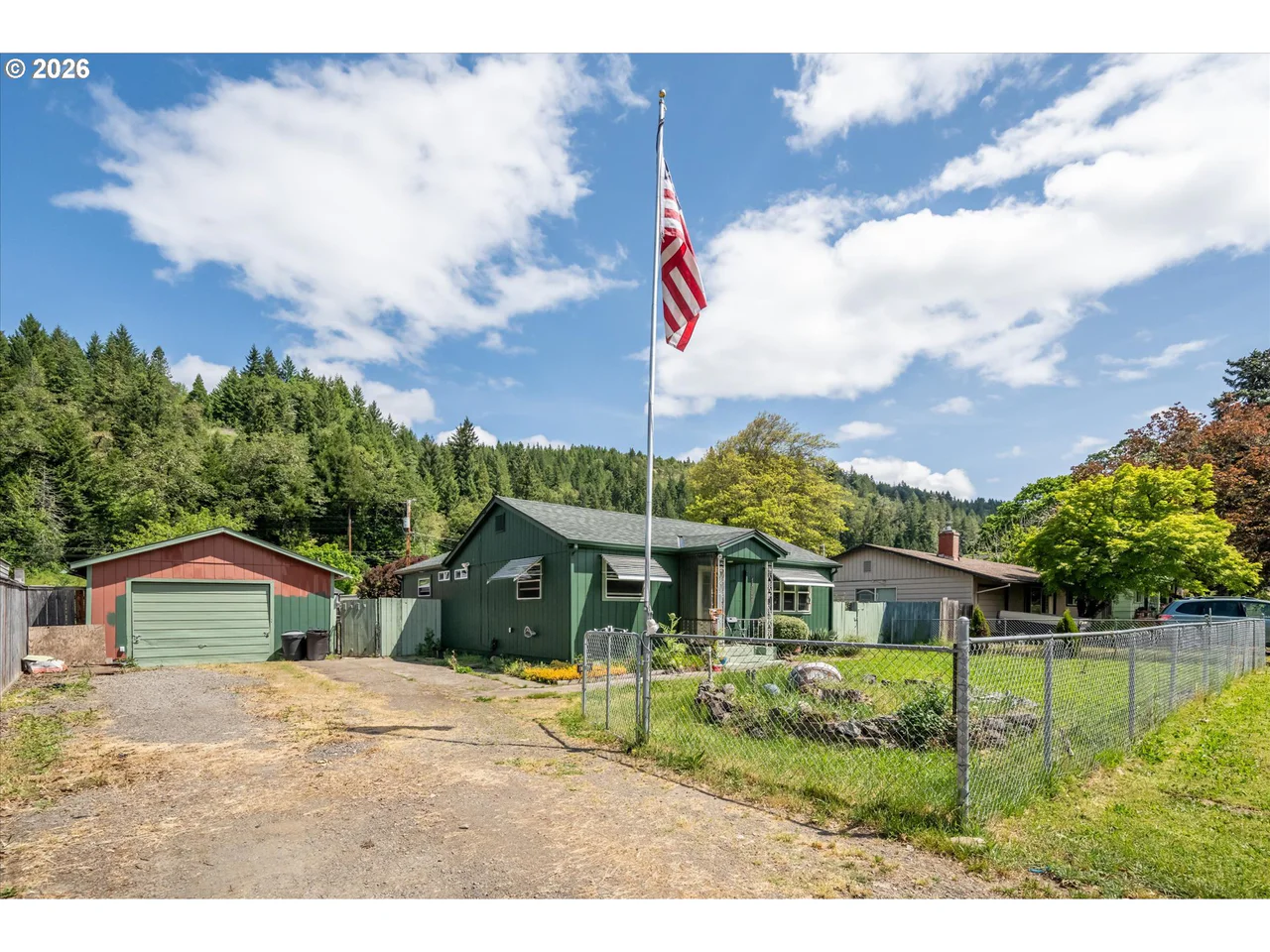 47885 W 1ST ST, Oakridge, OR 97463, photo 2 of 30