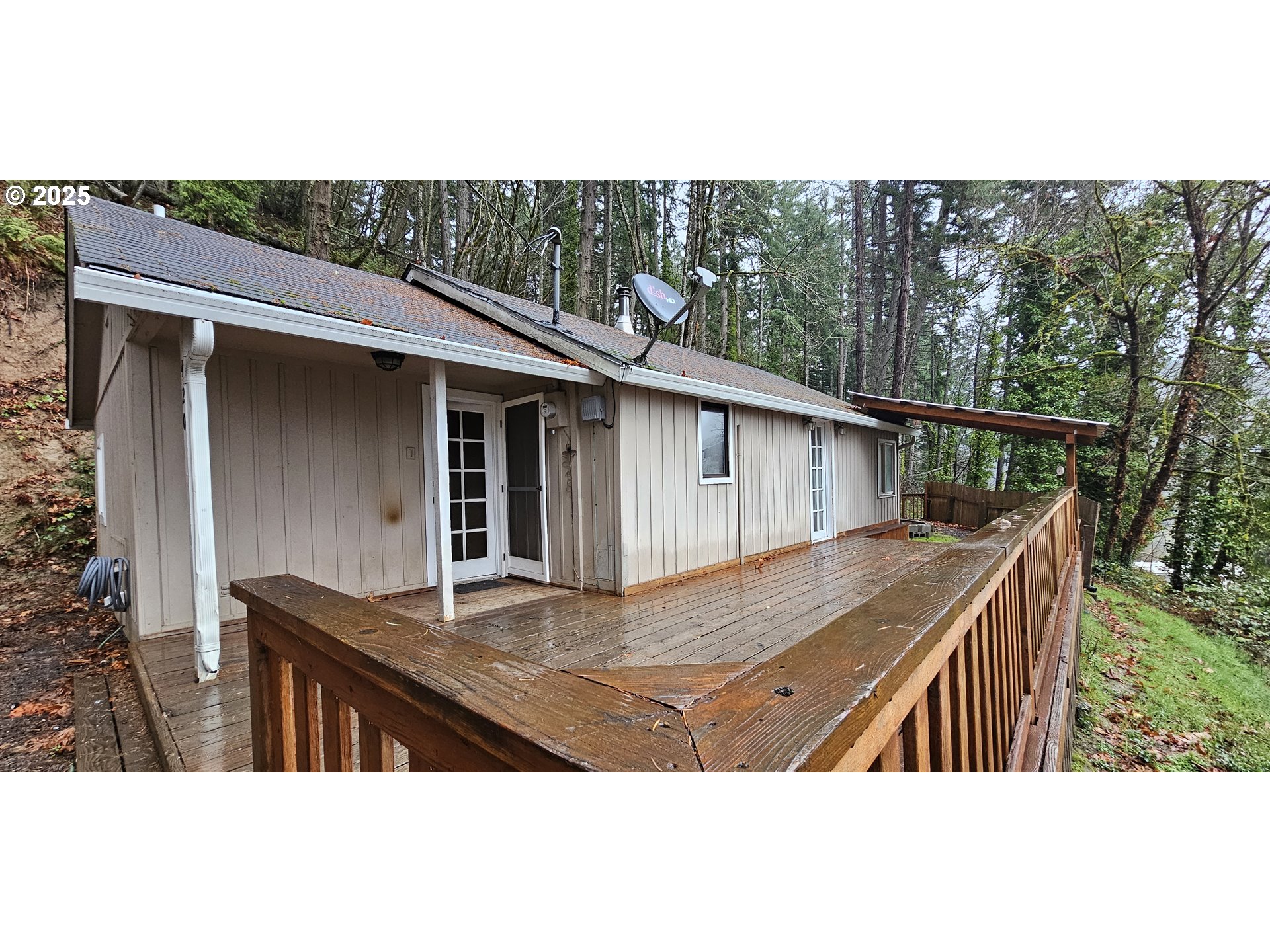 420 W D AVE, Drain, OR 97435, photo 2 of 20