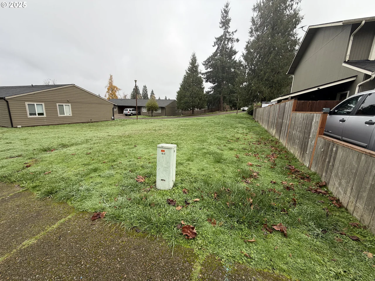 Aster ST, Springfield, OR 97478, photo 2 of 4