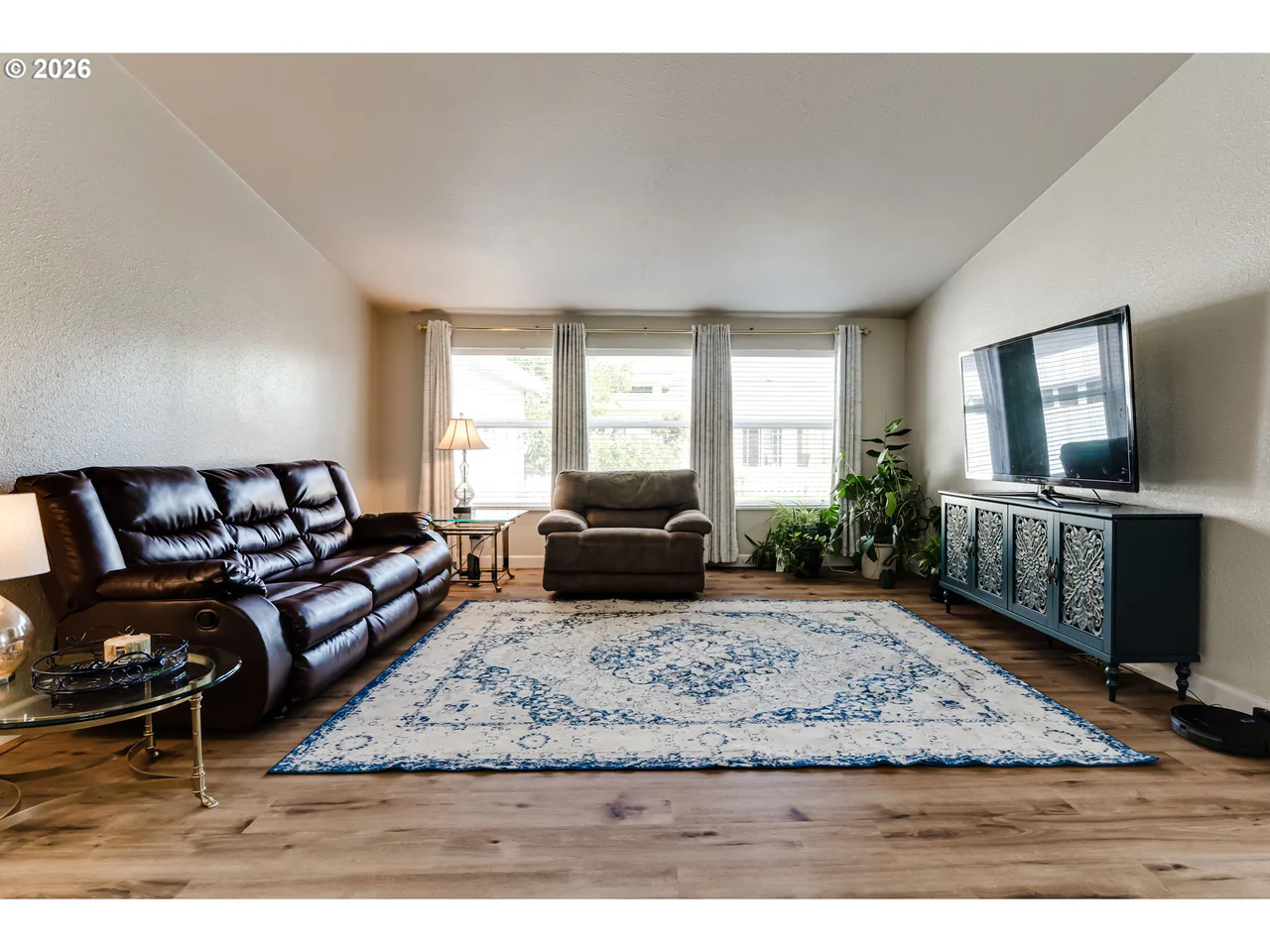 5301 GLENN ELLEN DR, Eugene, OR 97402, photo 5 of 42