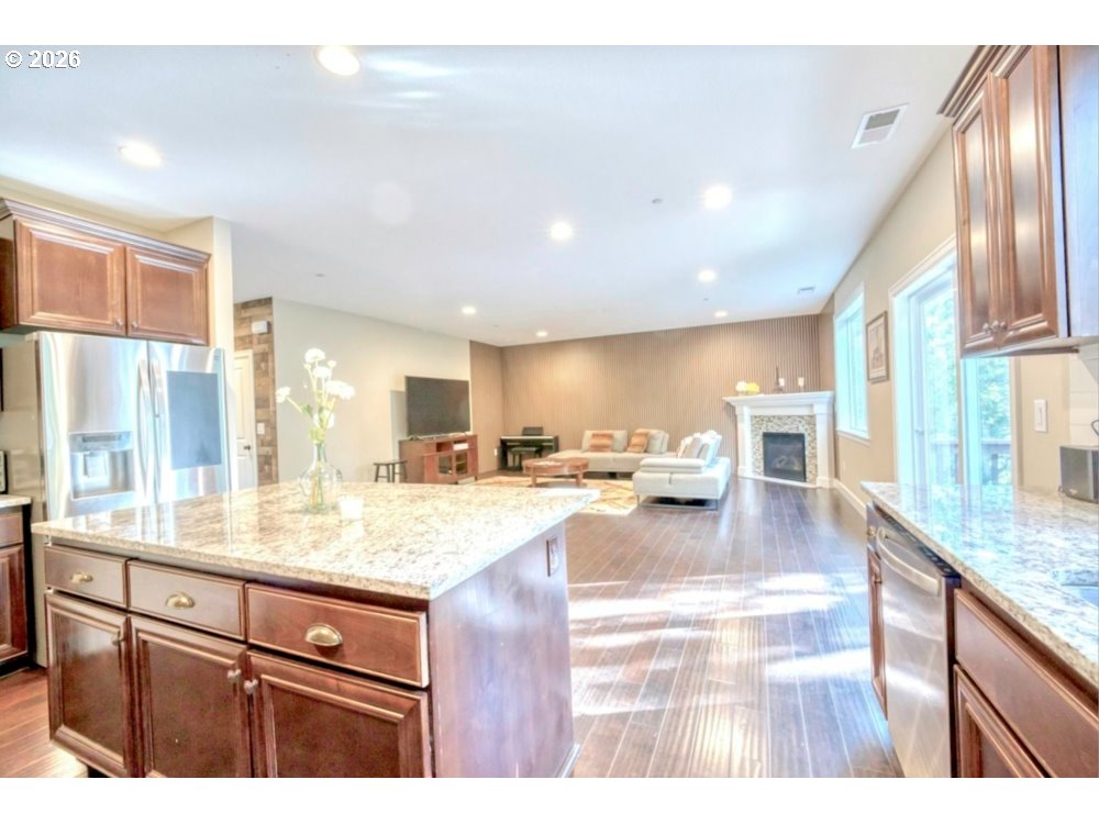 11719 NW PINYON ST, Portland, OR 97229, photo 4 of 13