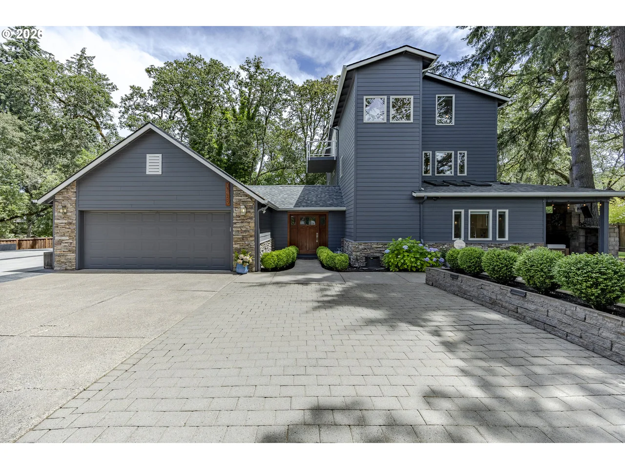 1359 HAMMOCK ST, Eugene, OR 97401, photo 1 of 48
