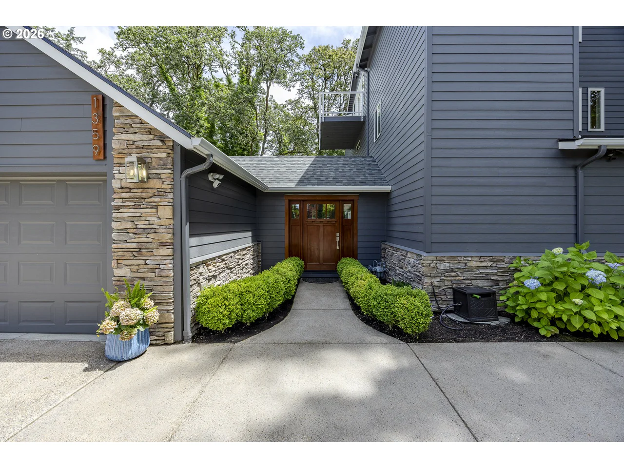 1359 HAMMOCK ST, Eugene, OR 97401, photo 7 of 48