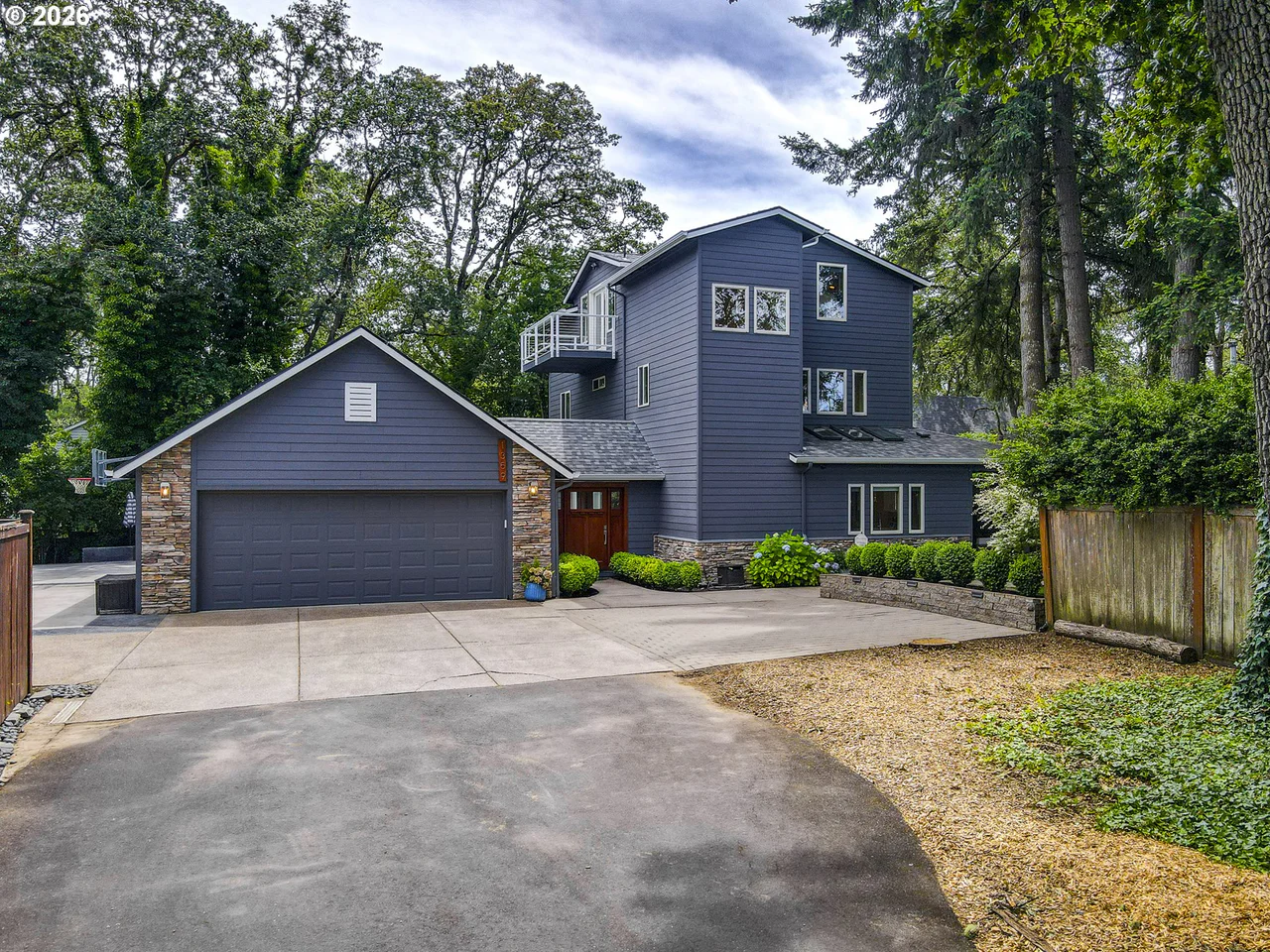1359 HAMMOCK ST, Eugene, OR 97401, photo 6 of 48
