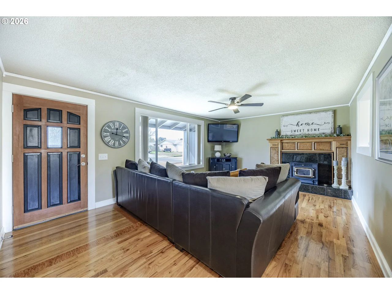 541 DURHAM AVE, Eugene, OR 97404, photo 5 of 47