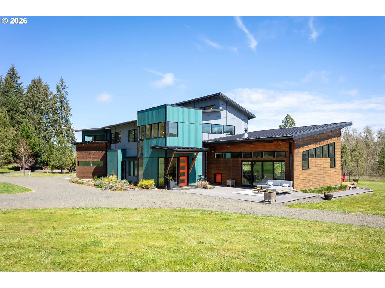 85535 LANCER LN, Eugene, OR 97405, photo 1 of 45