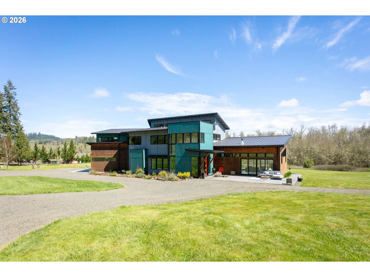 85535 LANCER LN, Eugene, OR 97405, photo 3 of 45