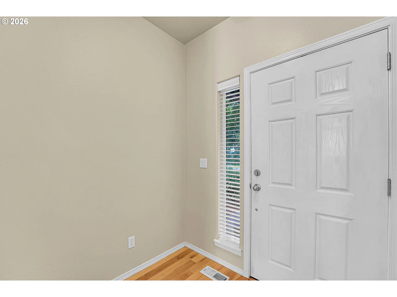 4642 SE OLIVEWOOD ST, Hillsboro, OR 97123, photo 6 of 48