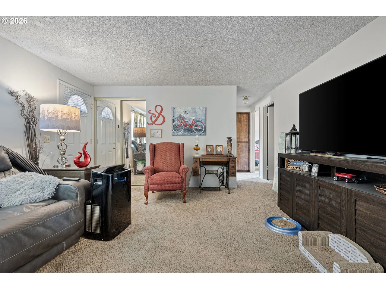 3999 VIRGINIA AVE, Springfield, OR 97478, photo 6 of 21