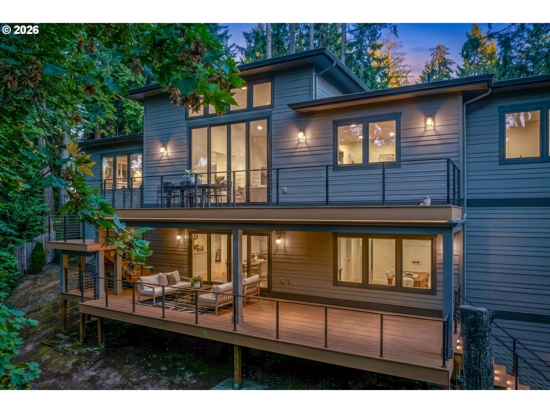 1921 MAPLELEAF CT, Lake Oswego, OR 97034, photo 2 of 45
