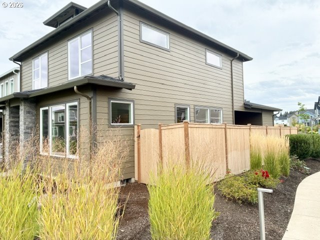 8424 SE Orion LN, Hillsboro, OR 97123, photo 2 of 14