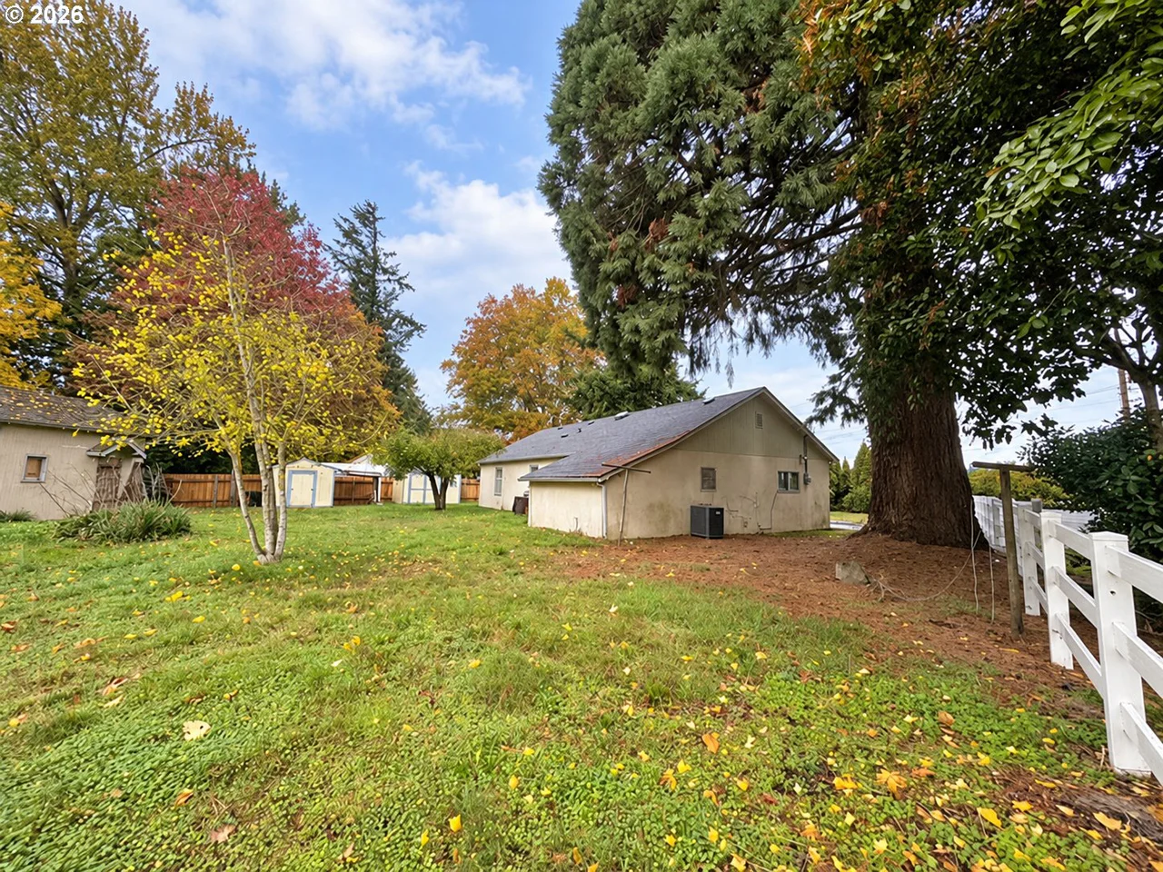 91328 COBURG RD, Eugene, OR 97408, photo 4 of 17