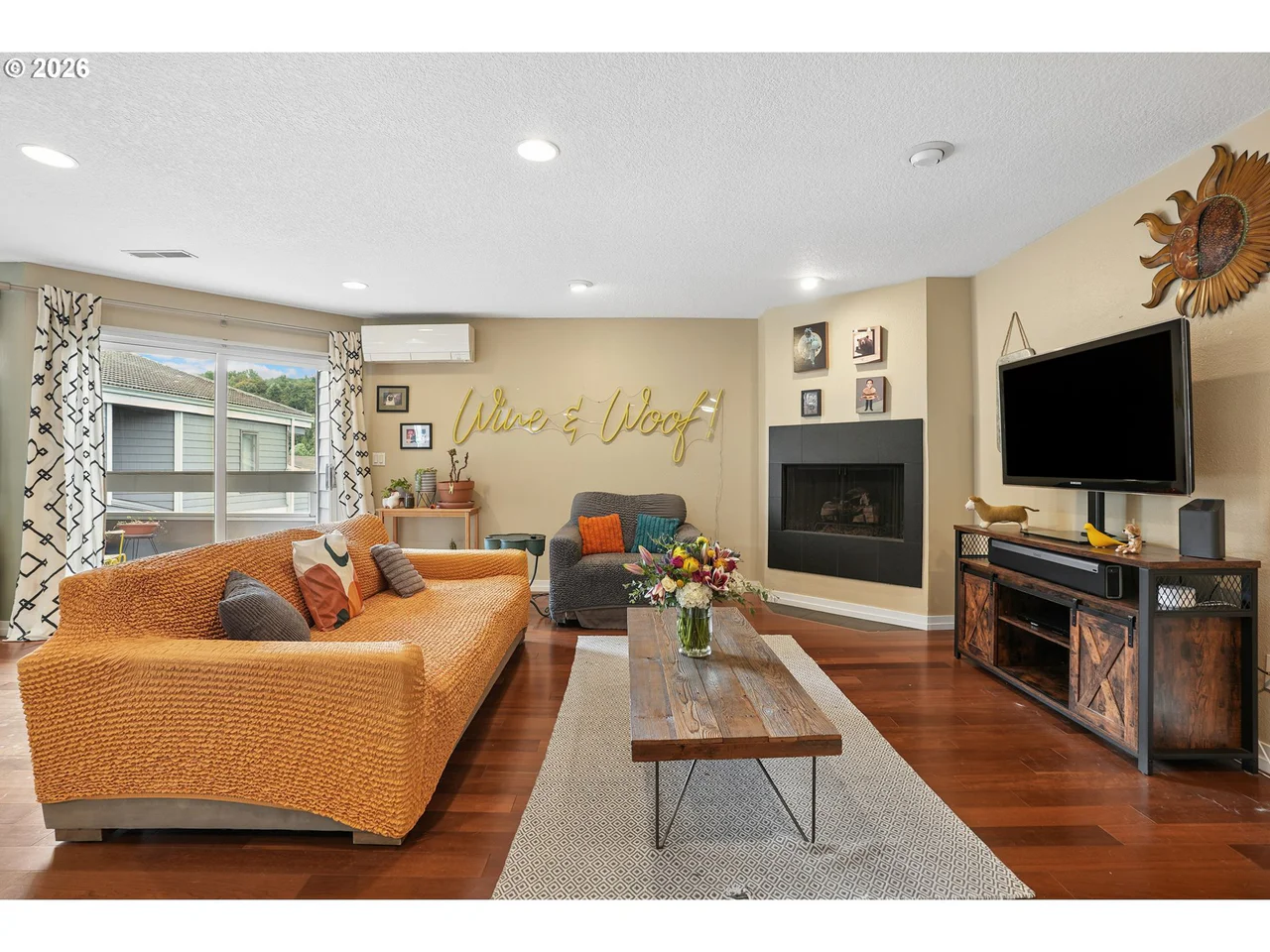 637 SE LINN ST E, Portland, OR 97202, photo 7 of 35